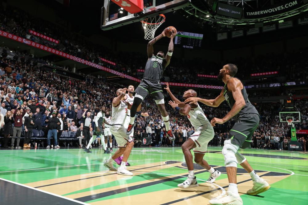 估的领袖 估的领袖